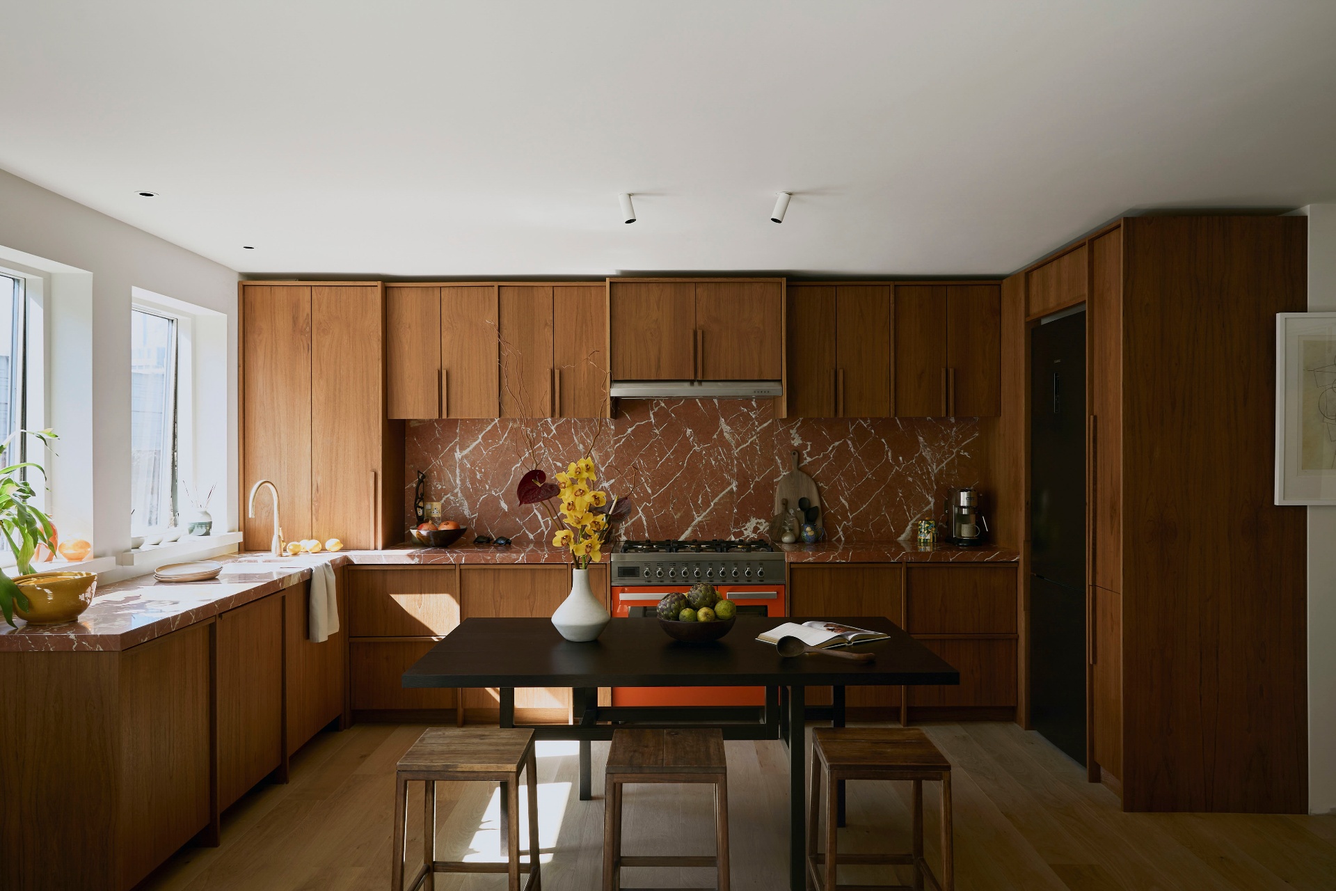 The Shoreditch Residence — photograph 2